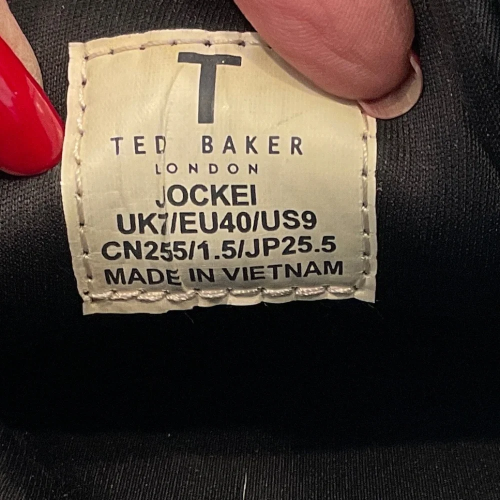 TED BAKER LONDON  Jockei Floral Sneakers Leather Detail Size 9